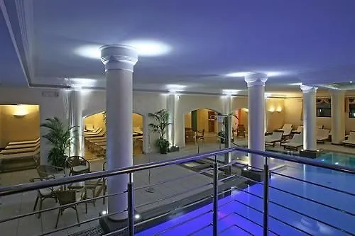 Hotel Terme Salus Abano Terme 3*,
