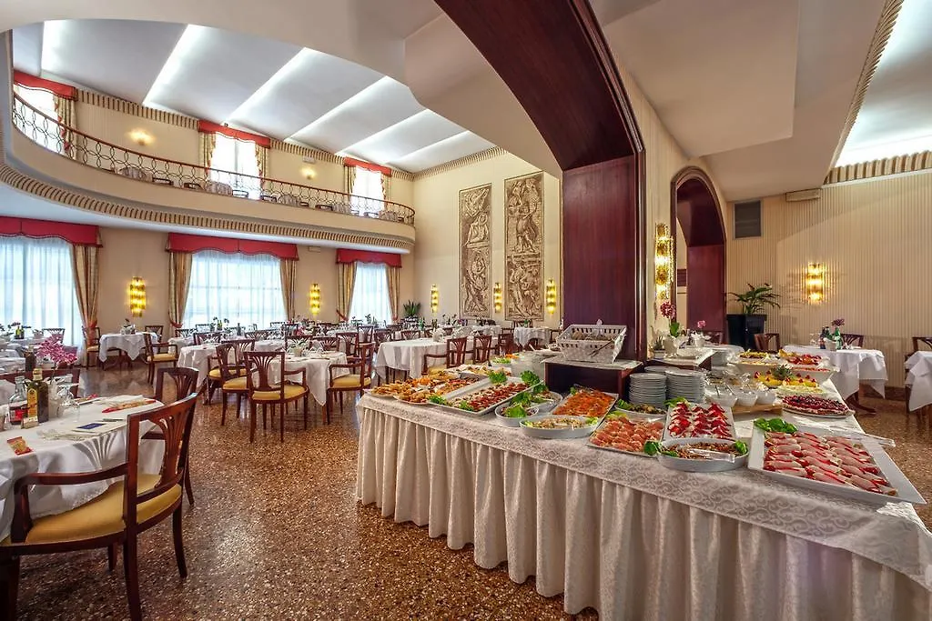 Hotel Terme Salus Abano Terme Italy